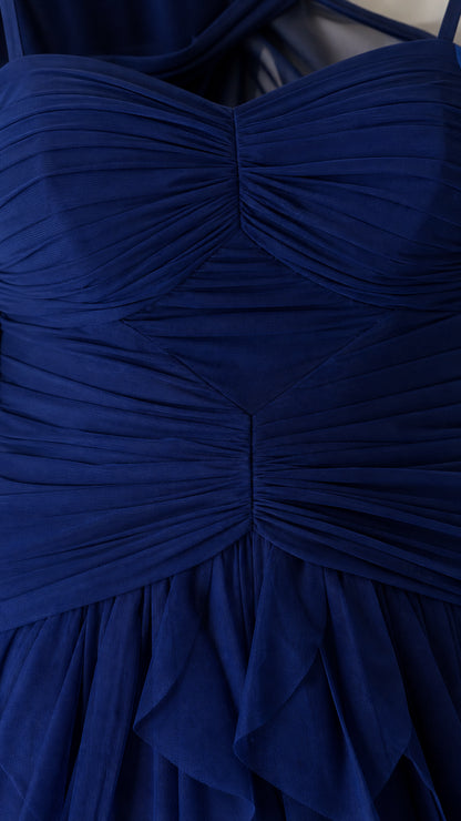 Close up of ruched sweetheart bodice detail