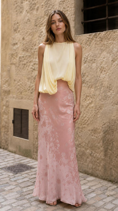 Front view in pink color variant