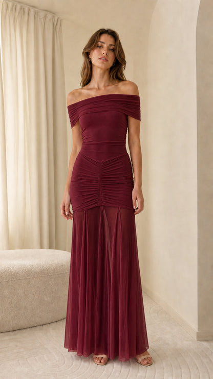 Front view in burgundy color variant